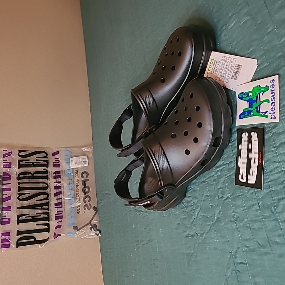 Pleasures x Crocs. Adventure reflective black. Mens size 11